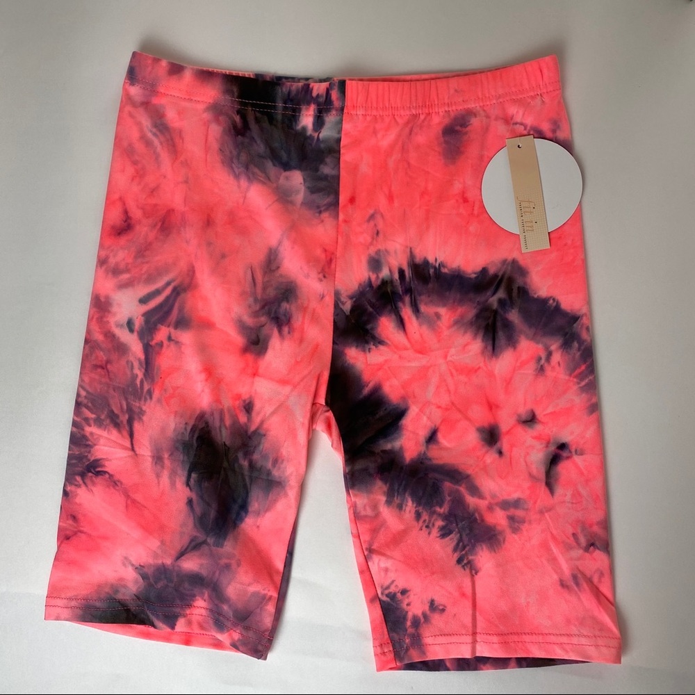 Super fun TIE DYE Biker shorts - Picture 5 of 8